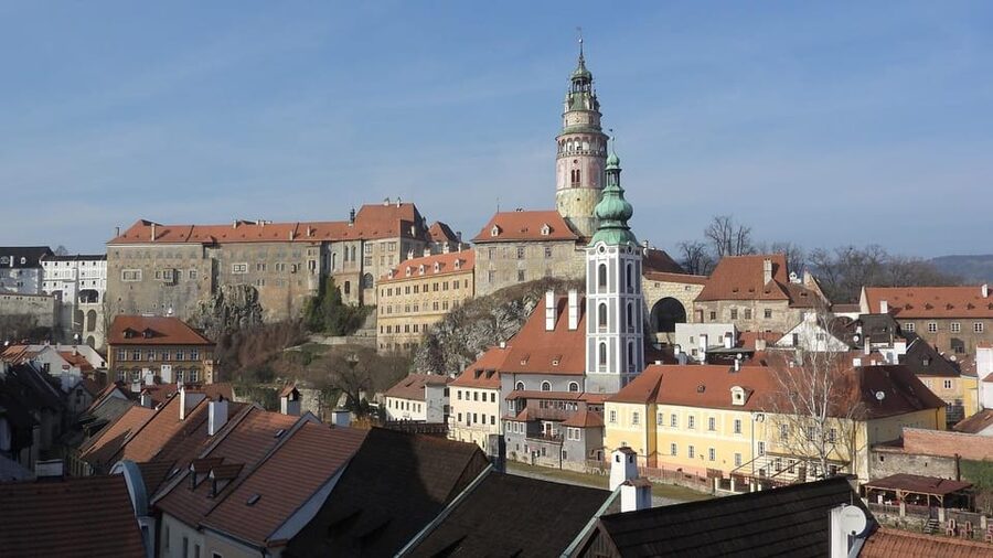 Prague: Cesky Krumlov Private Day Tour - Walking through Český Krumlov’s old town