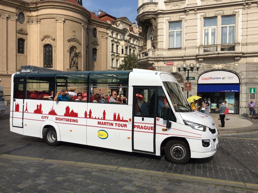 Prague City: 1-Hour Orientation Tour by Bus - Practical timing and seating advice