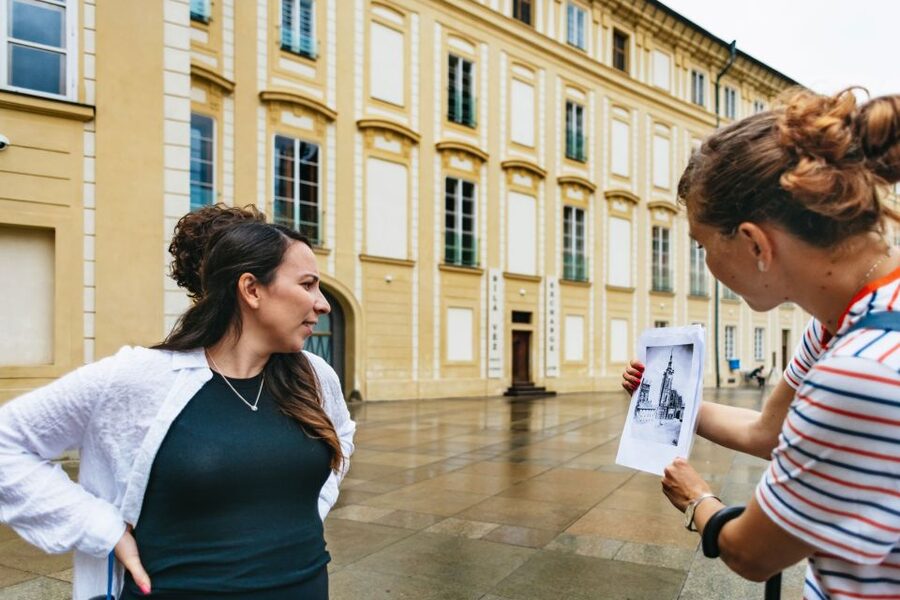 Prague: City Highlights By Bus, Boat, and on Foot - Walking through Prague Castle’s 70,000 square meters