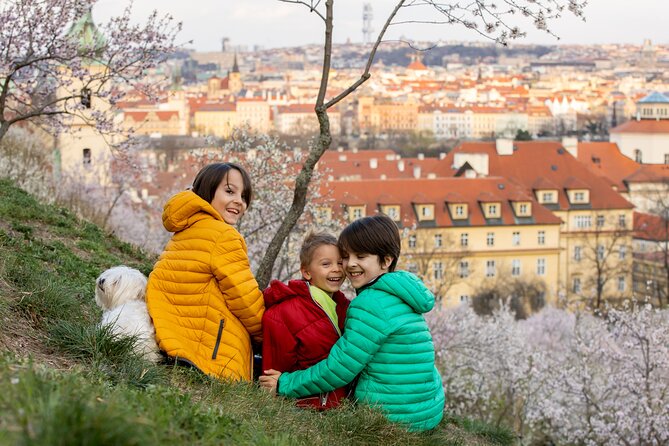 Prague City Highlights Private Tour for Kids and Families - Should you book the private family tour?