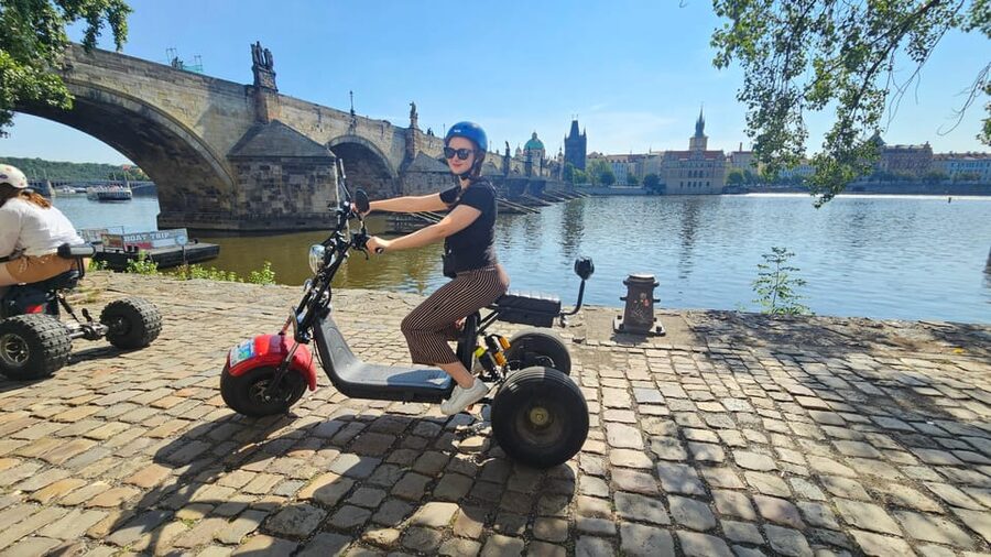 Prague: City Highlights Tour by Electric Trike - A quick ride through Prague’s big sights