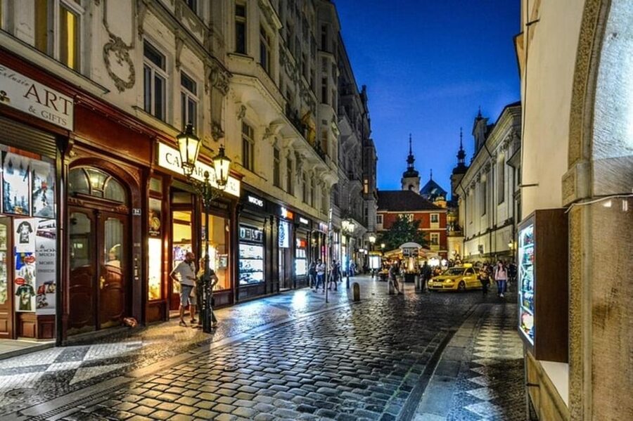 Prague: City Highlights Walking Tour - Lesser Town: quieter streets beneath the castle