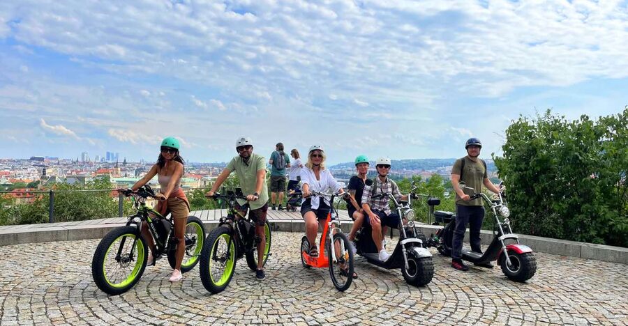 Prague: City Viewpoints Tour by Electric Fat Bike - Choosing between the fat bike, e-scooter, and trike