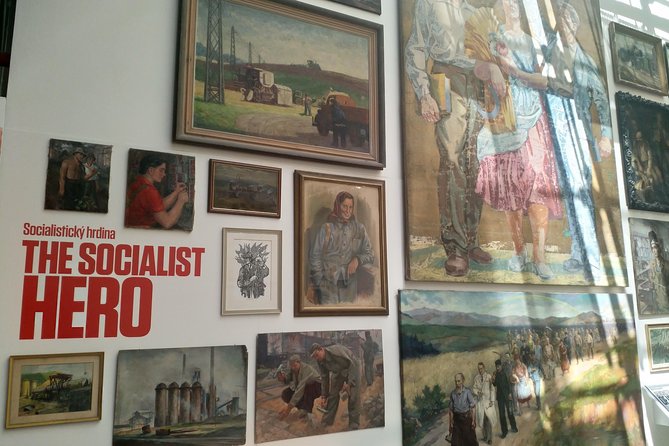 Prague Communism tour with visit of Communism museum - What the guide adds to the museum and walk