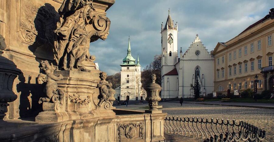 Prague: Day Trip to Teplice, the Royal Spa City - The ride from Na Příkopě 23
