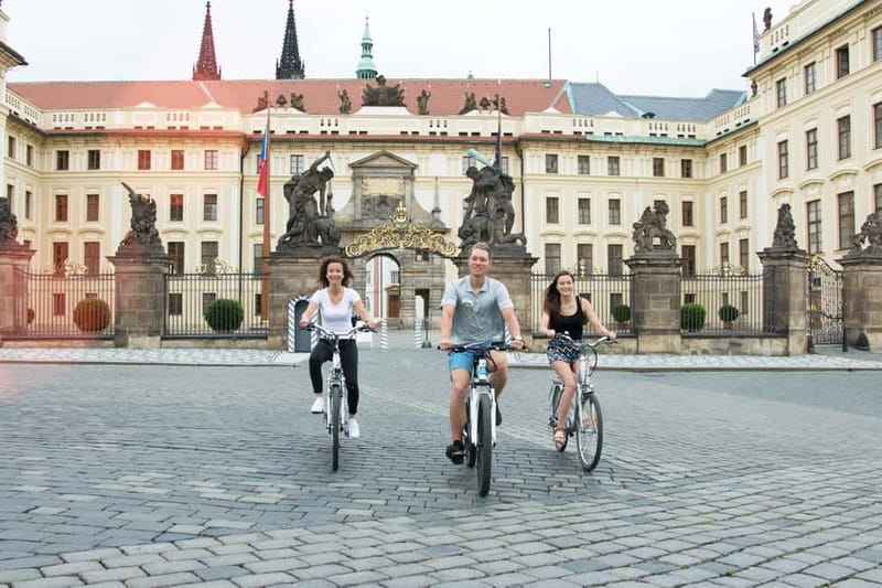 Prague: E-Bike or E-Scooter Tour with A Local Guide - Morning or afternoon?