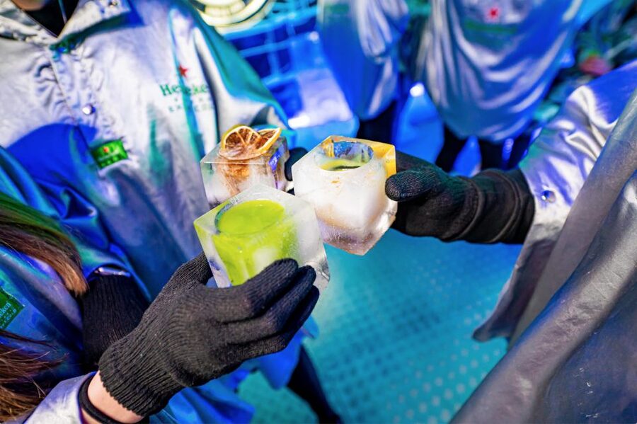 Prague: Entry ticket to Ice Pub Prague with Nightclub Option - Why 20 minutes is usually enough