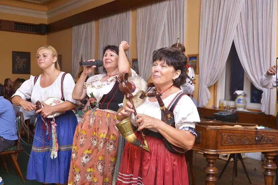 Prague: Folk Dancing Dinner Experience - How the $125 price works for different budgets