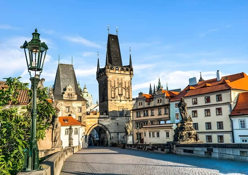 Prague: Full-Day Guided Tour of Prague in a Small-Group - Across Charles Bridge to Kampa Island
