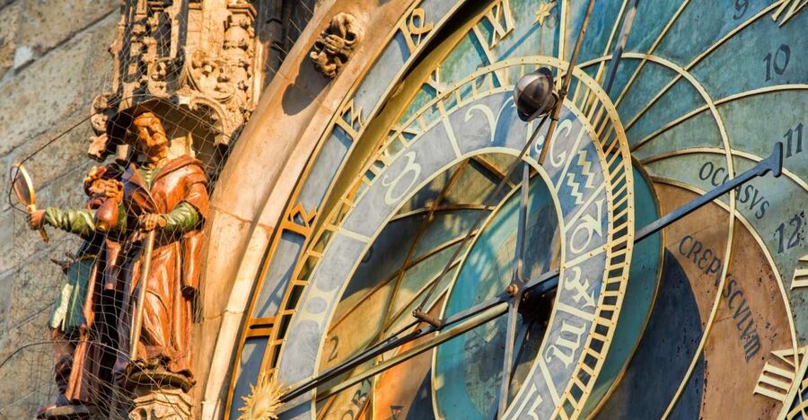 Prague: Full-Day Old Town, River Cruise & Prague Castle Tour - Why this full-day Prague tour works