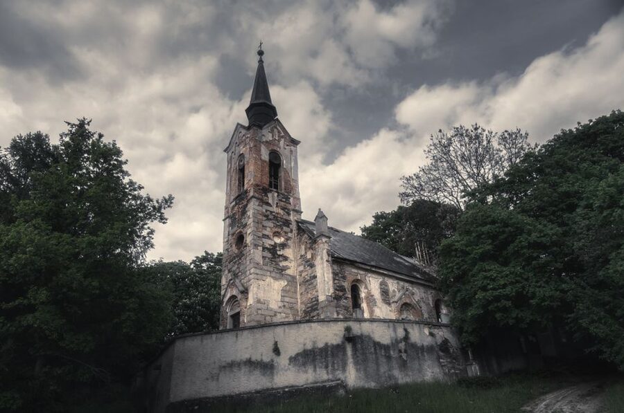 Prague: Ghost Walking Tour - Starting at Kožná 6 in Prague 1