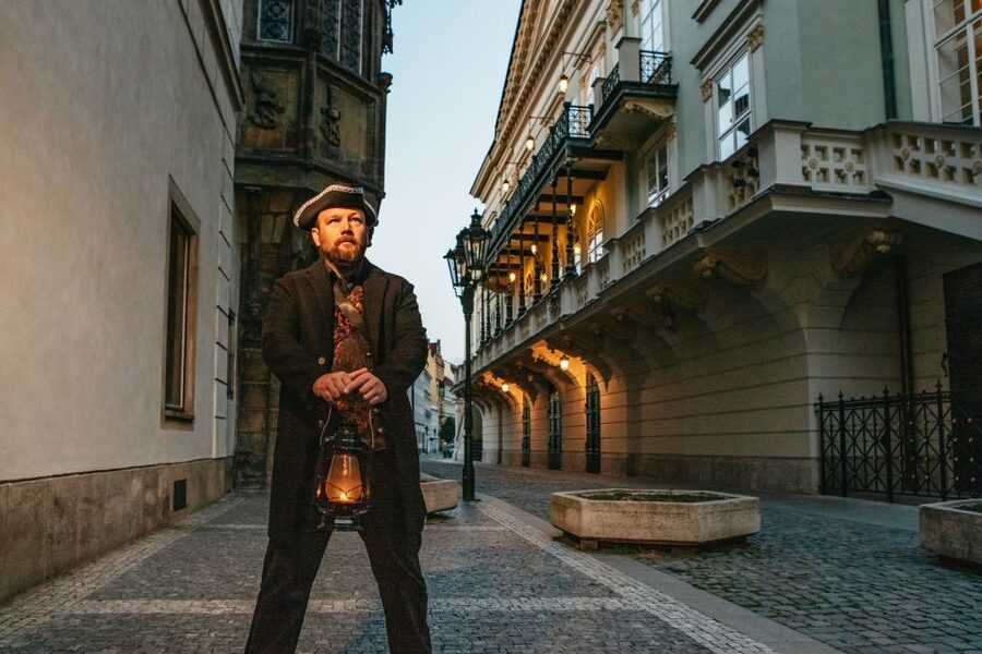 Prague: Ghosts and Legends Nighttime Guided Walking Tour - Duration, pace, and group size