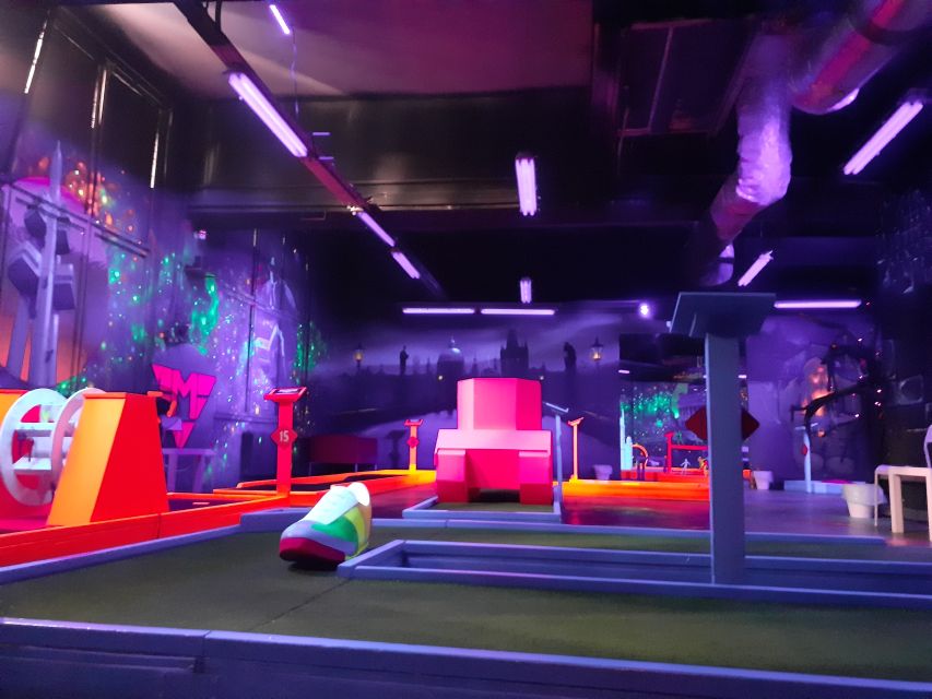 Prague: Glow Golf Mini Golf Game by UV Light - Price and what the $12 covers