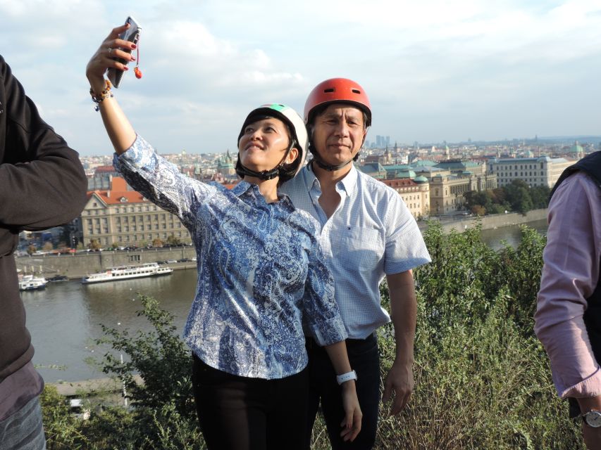 Prague: Grand e-Scooter Guided Tour - Old Town Square in 25 minutes