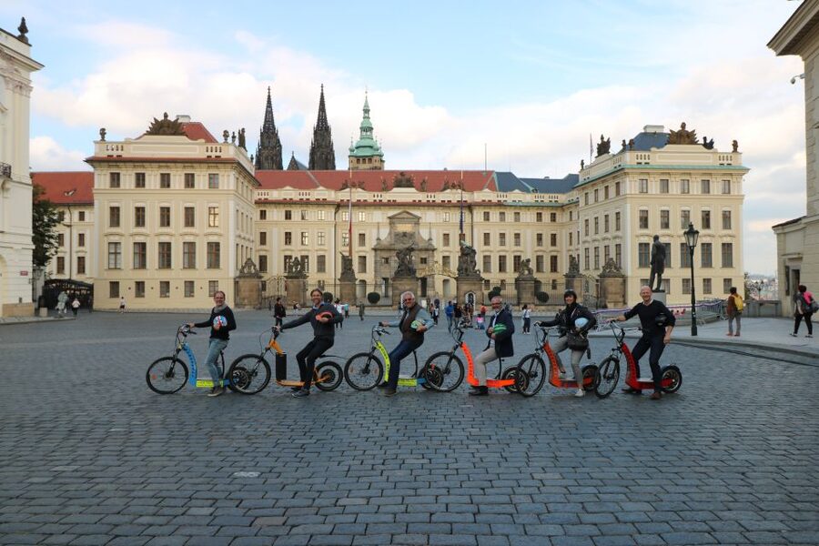 Prague: Grand e-Scooter Guided Tour - Strahov Monastery and Petřín Hill
