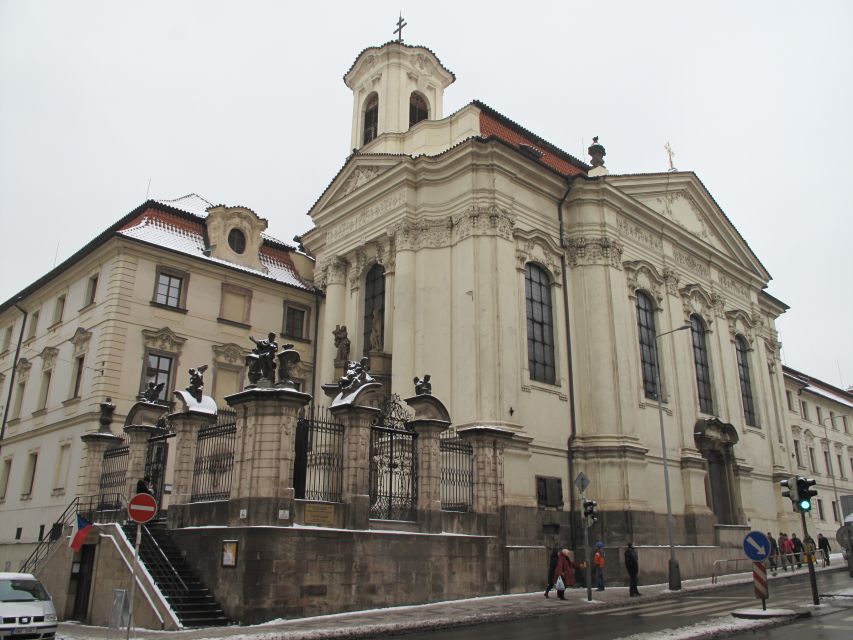 Prague: Guided Operation Anthropoid Tour with Lidice - What makes the guide important