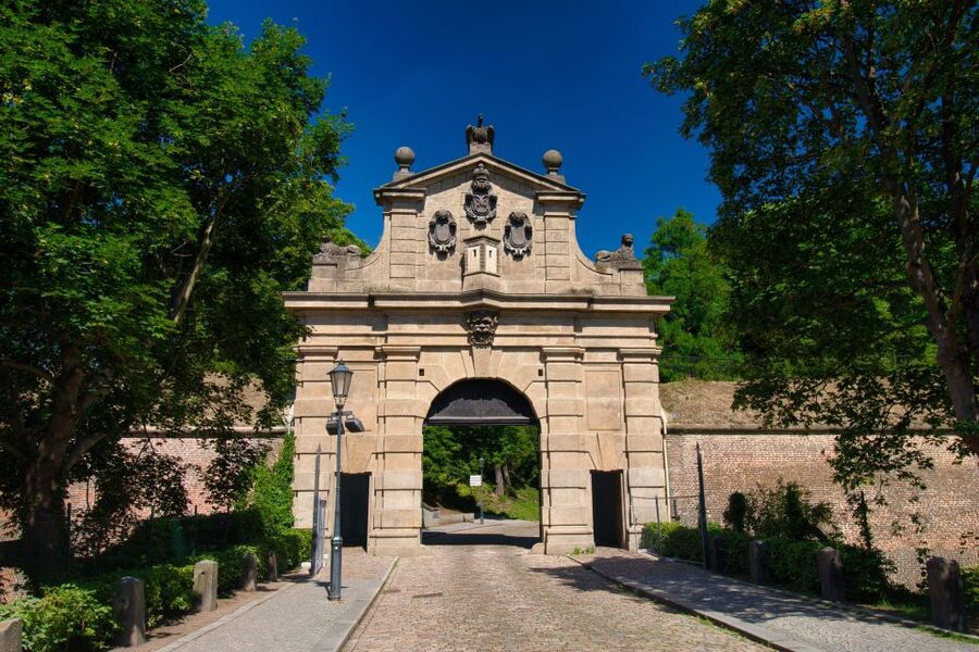 Prague: Guided tour to the historic fortress of Vyšehrad - The Prague skyline from above the Vltava