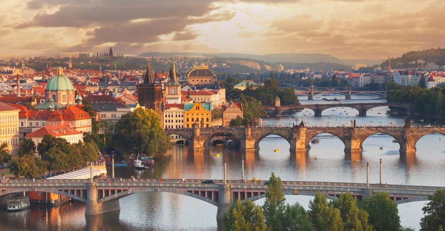 Prague Half Day Private Guided Tour by Car or Foot - Old Town Square and the narrow historic center