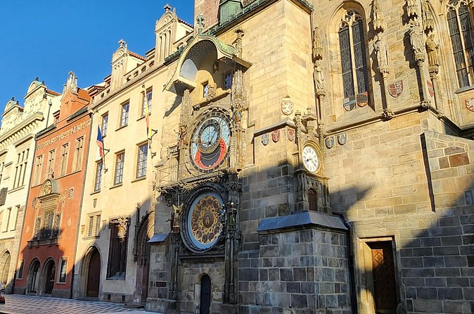 Prague Highlights - 3 hours Private WalkingTour - Finishing at the Municipal House and Powder Tower