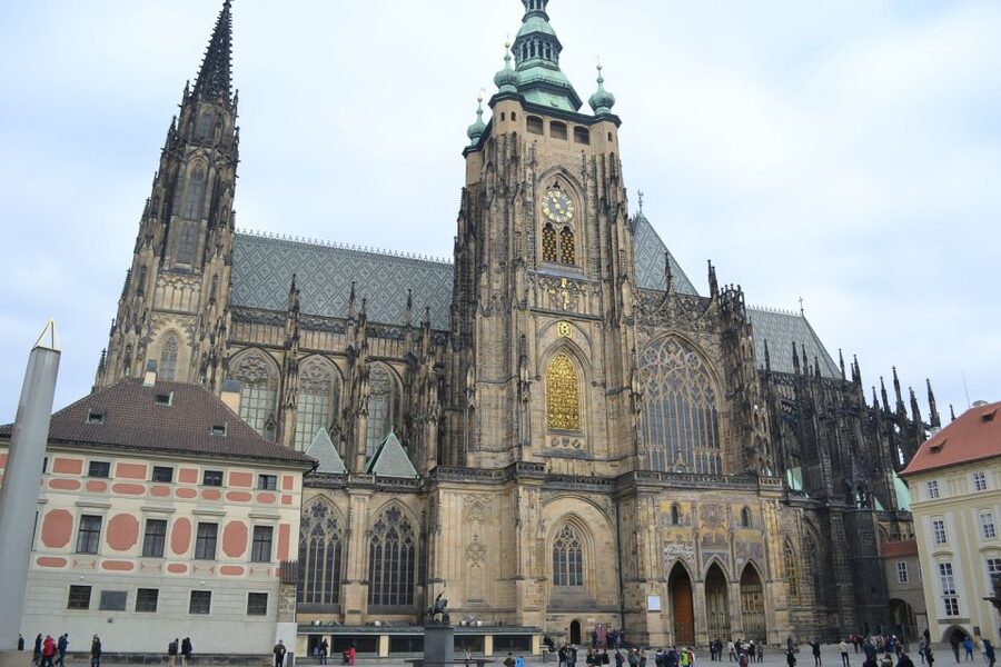 Prague: Historic City Center Bus Tour with Top Sights - Josefov and Prague’s Jewish Town