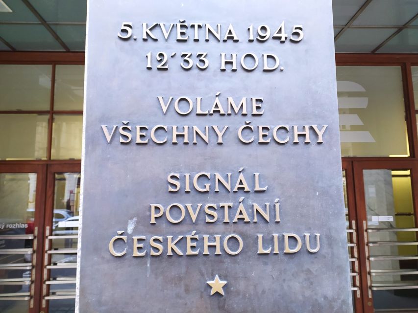 Prague: Historical Walking Tour with Focus on World War 2 - The former Gestapo headquarters and a minute of silence