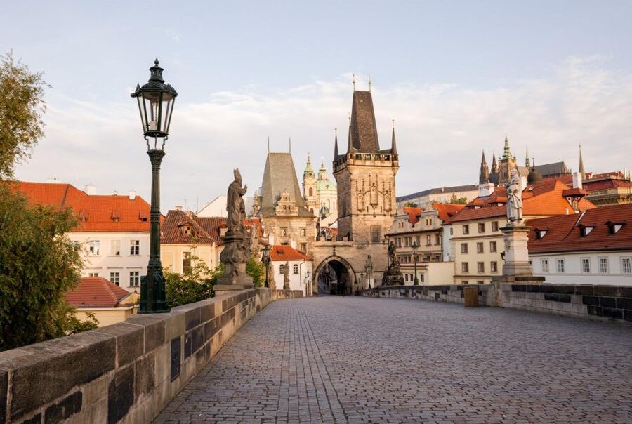 Prague Hradcany Castle, St Vitus Cathedral Tour with Tickets - What the private format is worth at $154