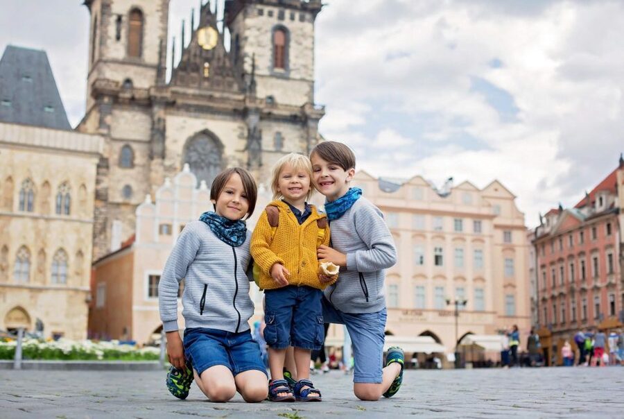 Prague Hradcany Castle, St Vitus Cathedral Tour with Tickets - Choosing between the two-hour and longer versions