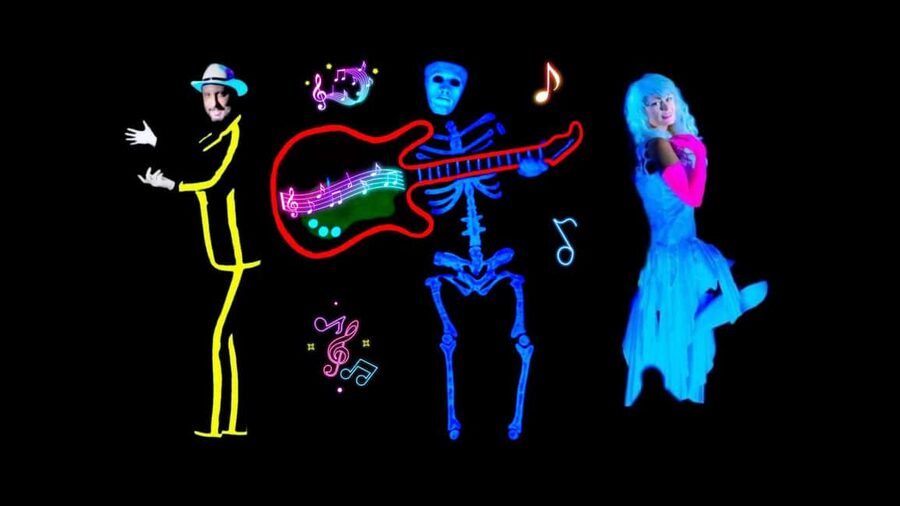 Prague: Images of Love Black Light Theatre Show - What the awards and touring history tell you