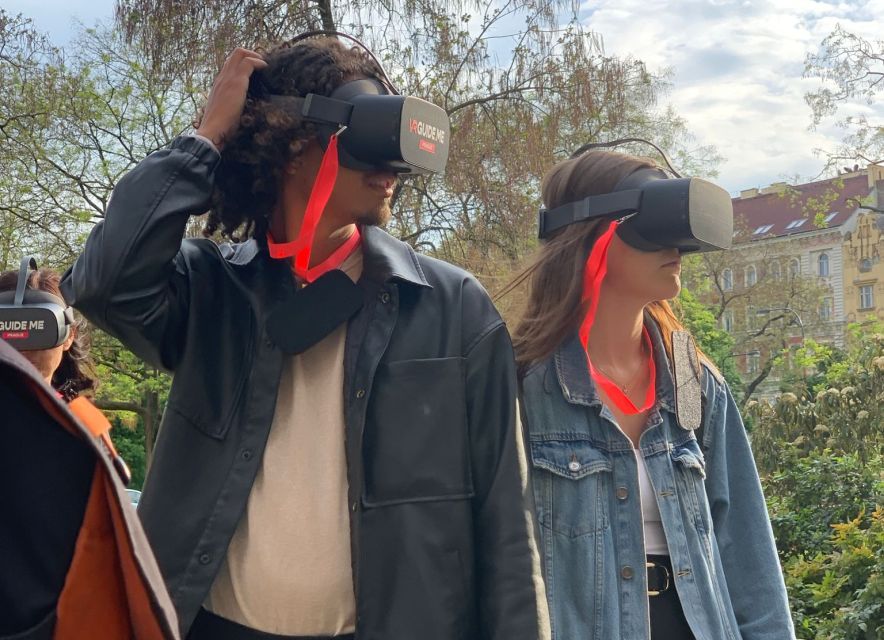 Prague: Immersive History Walking Tour and VR - Starting at Panská 1 near Hamleys