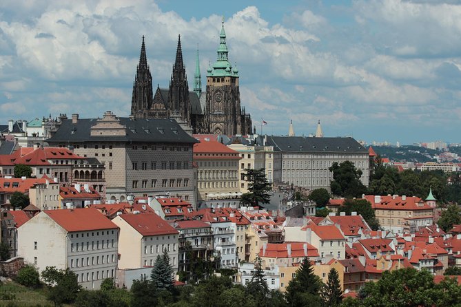 Prague in 2 Days Private Tour with Tereza - Royal rooms and Prague’s oldest church