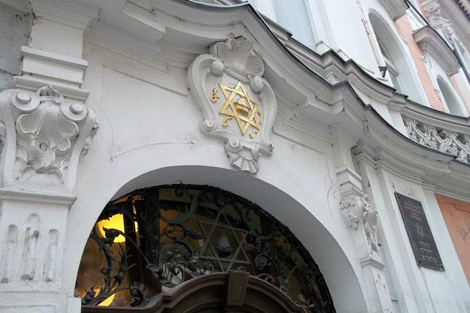 Prague Jewish Quarter Private Half-Day Walking Tour - Klausen Synagogue and early Baroque Prague