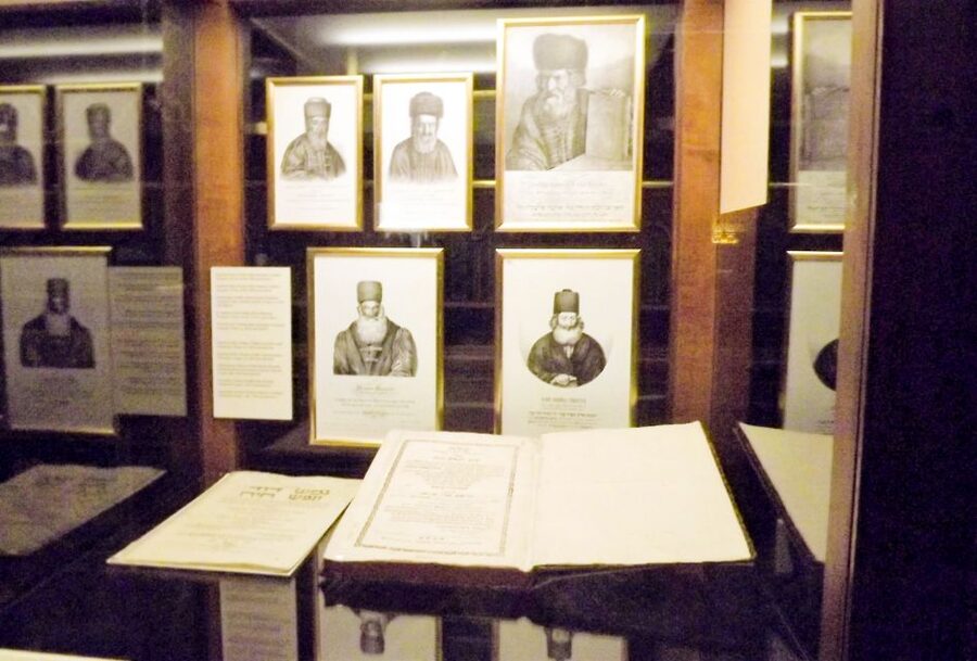 Prague: Jewish Quarter Ticket with optional Audio Guide - Key points to know before you book