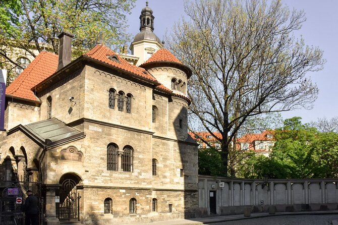 Prague Jewish Town Admission Ticket & Optional Audio Guide - Robert Guttmann Gallery and changing exhibitions