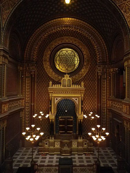 Prague: Jewish Town Walking Tour - The Old-New Synagogue and its medieval hall