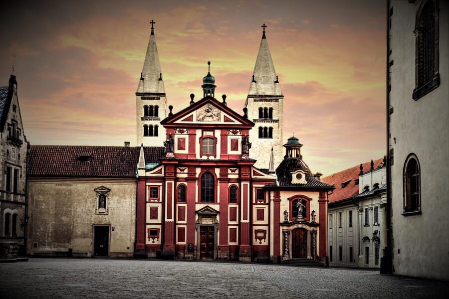 Prague: Klementinum Mirror Chapel Classical Music Concert - Temperature, clothing, and comfort