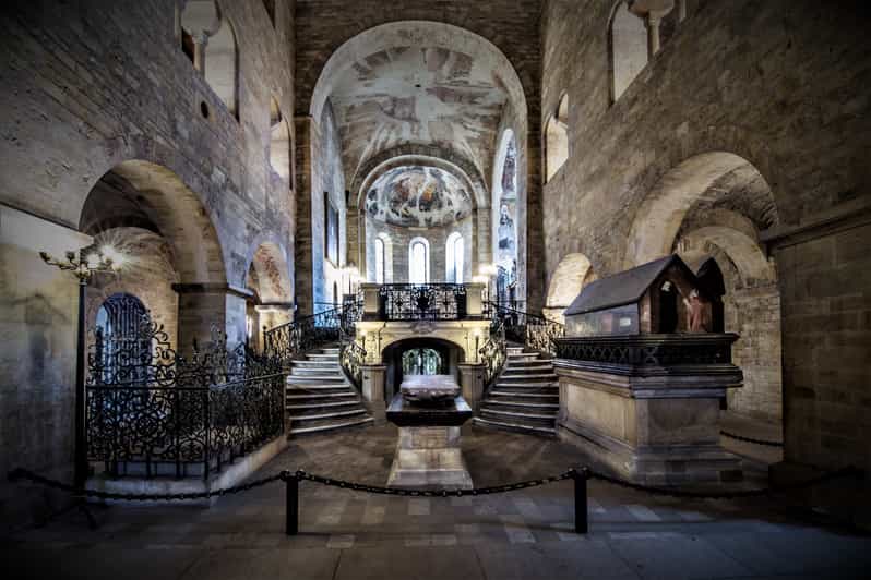 Prague: Klementinum Mirror Chapel Classical Music Concert - Is the $31 ticket good value?