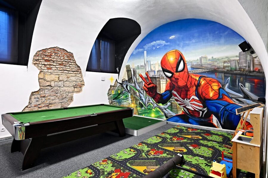Prague: Mazemania Miniature Golf Experience - Why unlimited play changes the value
