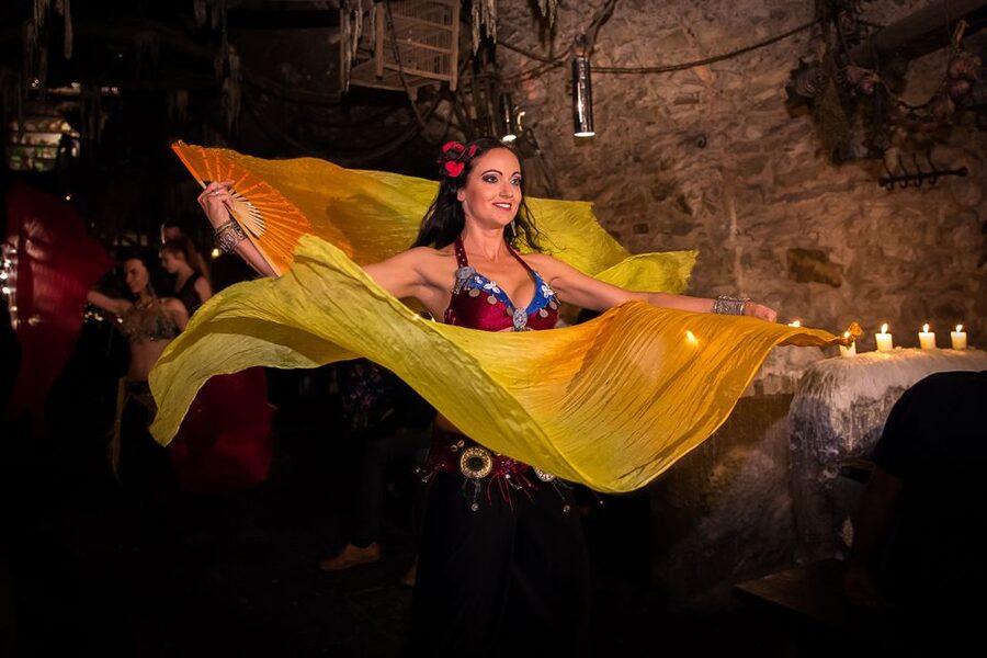 Prague: Medieval Dinner with Transfers - Your 19:30 Pickup and Private Transfer