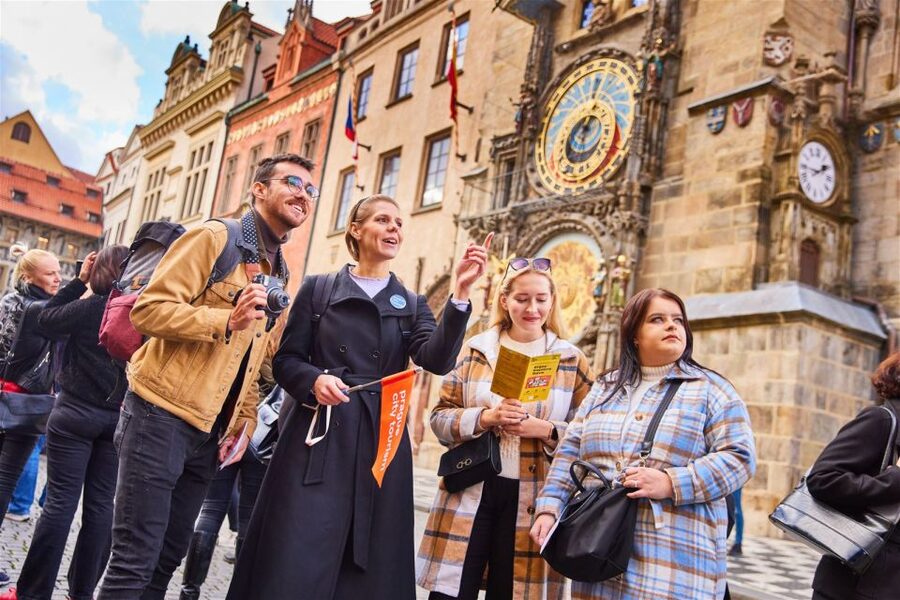 Prague: Medieval Underground Guided Tour - The Romanesque and Gothic rooms