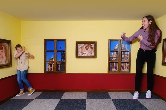 Prague Museum of Fantastic Illusions - Following the route through the museum