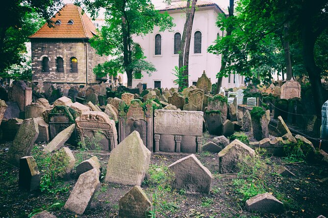Prague Old Jewish Quarter and Spanish Synagogue Private Tour - Maisel Synagogue and the Jewish community’s long story
