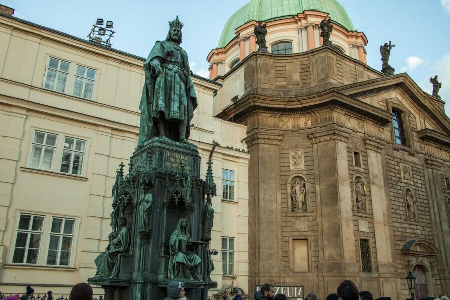 Prague: Old Town and Jewish Quarter Guided Tour in German - Clementinum and the route toward the river
