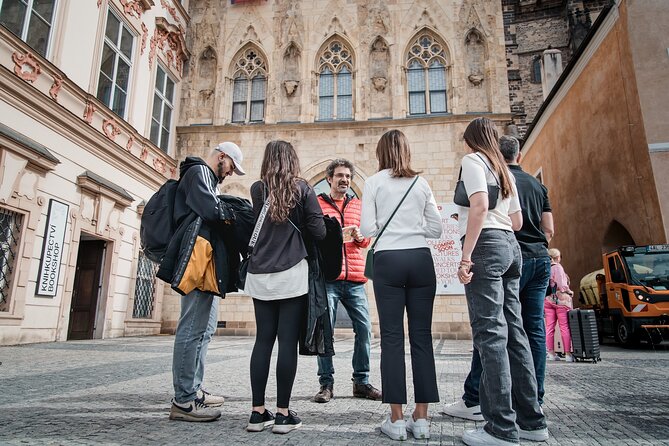 Prague Old Town and Jewish Quarter Walking Tour - Kafka and the final walk back