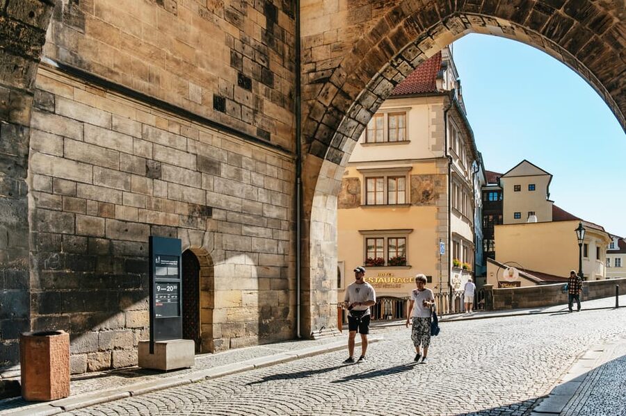 Prague: Old Town, Astronomical Clock and Underground Tour - Old Town streets and the Astronomical Clock