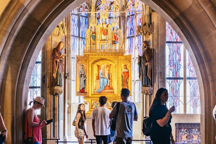 Prague: Old Town, Astronomical Clock and Underground Tour - The $32 price and what you actually receive