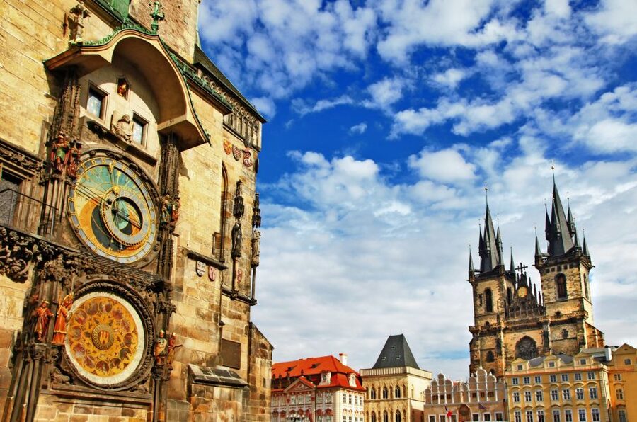 Prague: Old Town Highlights Private Guided Walking Tour - The six-hour route: Prague Castle and St Vitus Cathedral