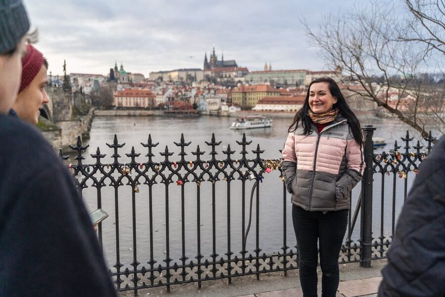 Prague: Old Town Private Walking Tour with Hotel Pickup - Josefov, the Old-New Synagogue, and the cemetery