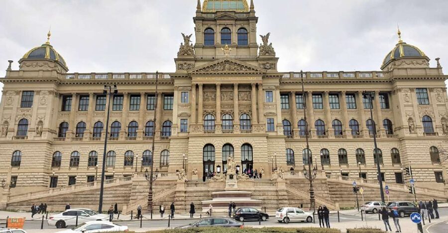 Prague: Old Town Tour & National Museum Skip-the-Line Ticket - Key points at a glance