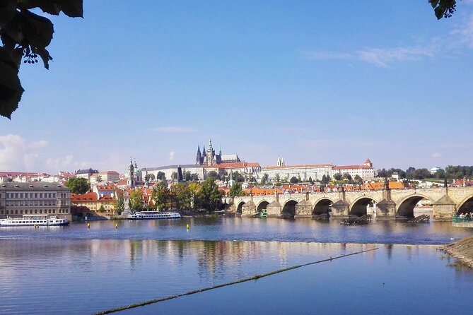Prague Old Town Tour with a Classical Concert - The chapel concert as the evening finale