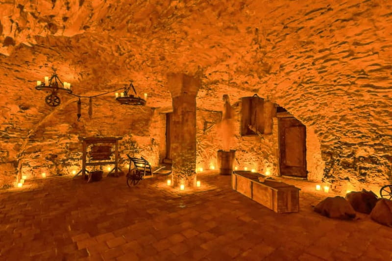 Prague: Oldtown, Medieval Underground & Dungeon History Tour - Prague’s other city begins in Old Town
